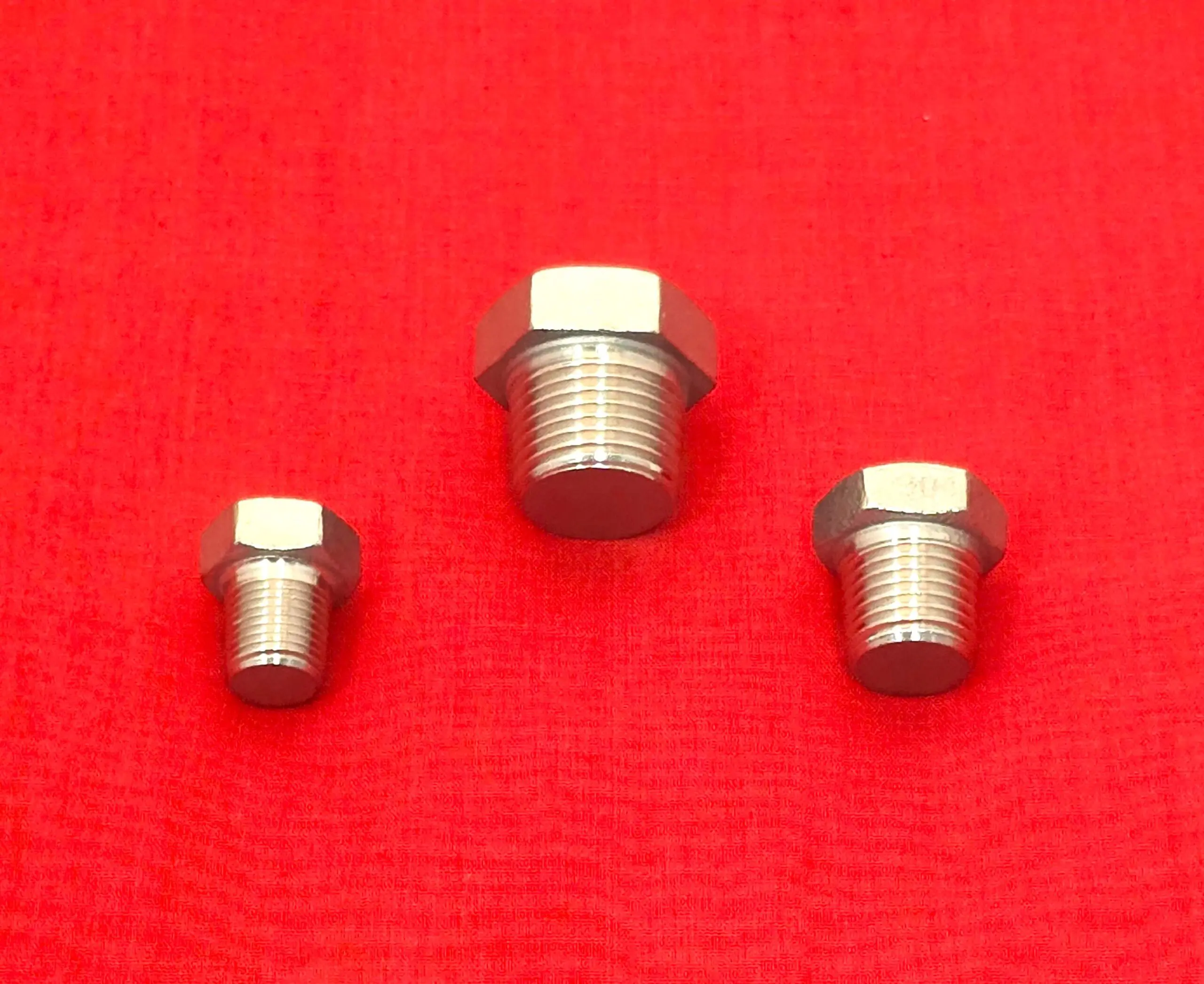 1/8 Stainless Steel Hex Head Tapered Pipe Plug